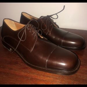 Salvatore Ferragamo Mens 10.5 lace Up Cap toe brown Oxford new no tags shoes